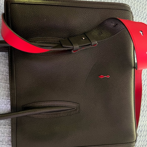 Paloma Medium Top Handle in Loubinthesky Leather - Picture 6 of 10